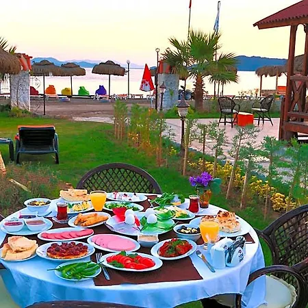 Blu Brezza Marine فندق *